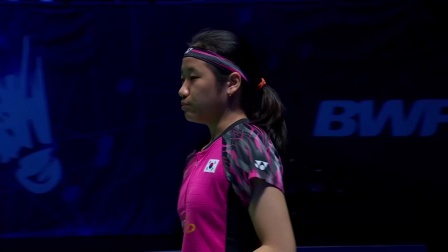 夺冠的领奖 夺冠的领奖